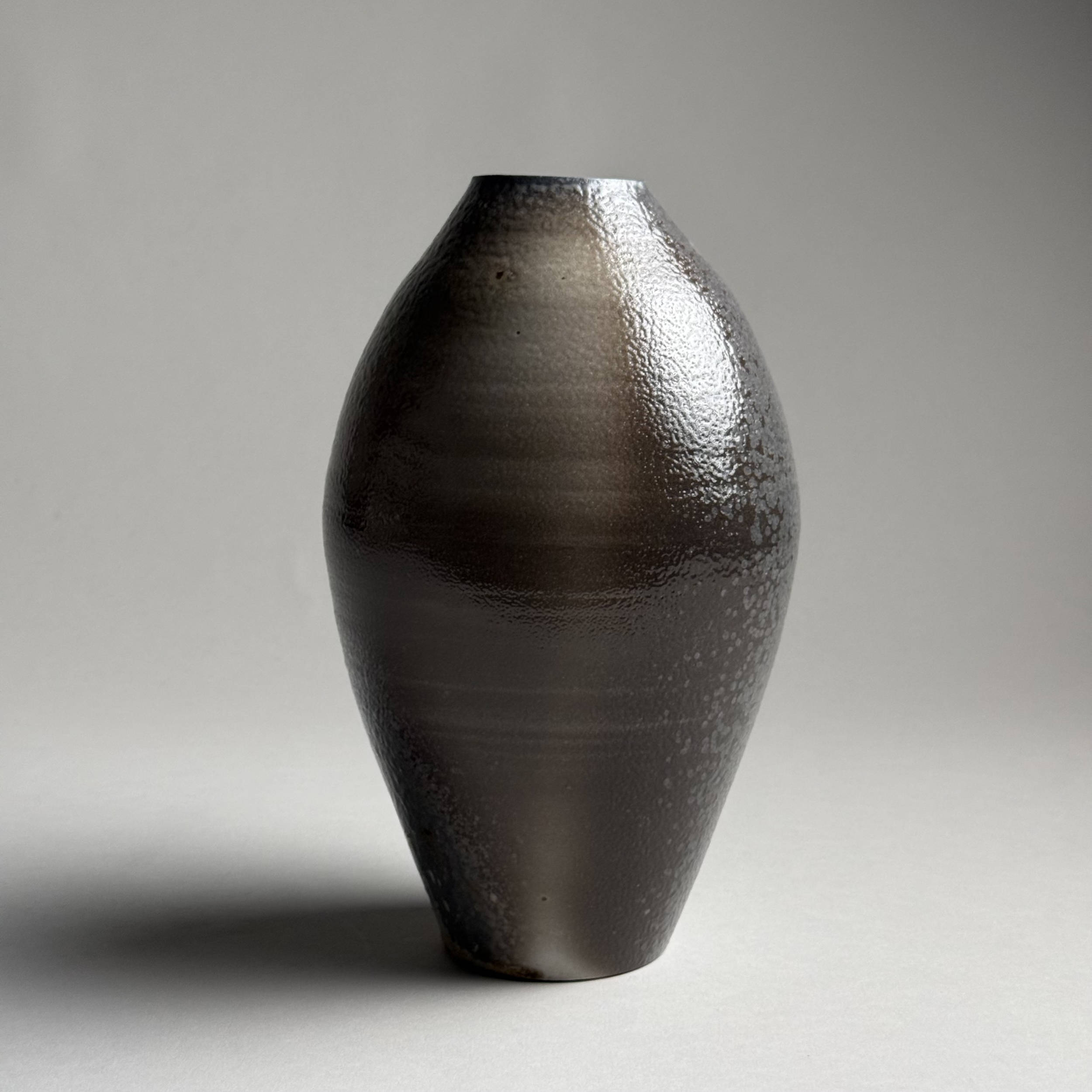 Kazegama Fired Porcelain Vessel 02