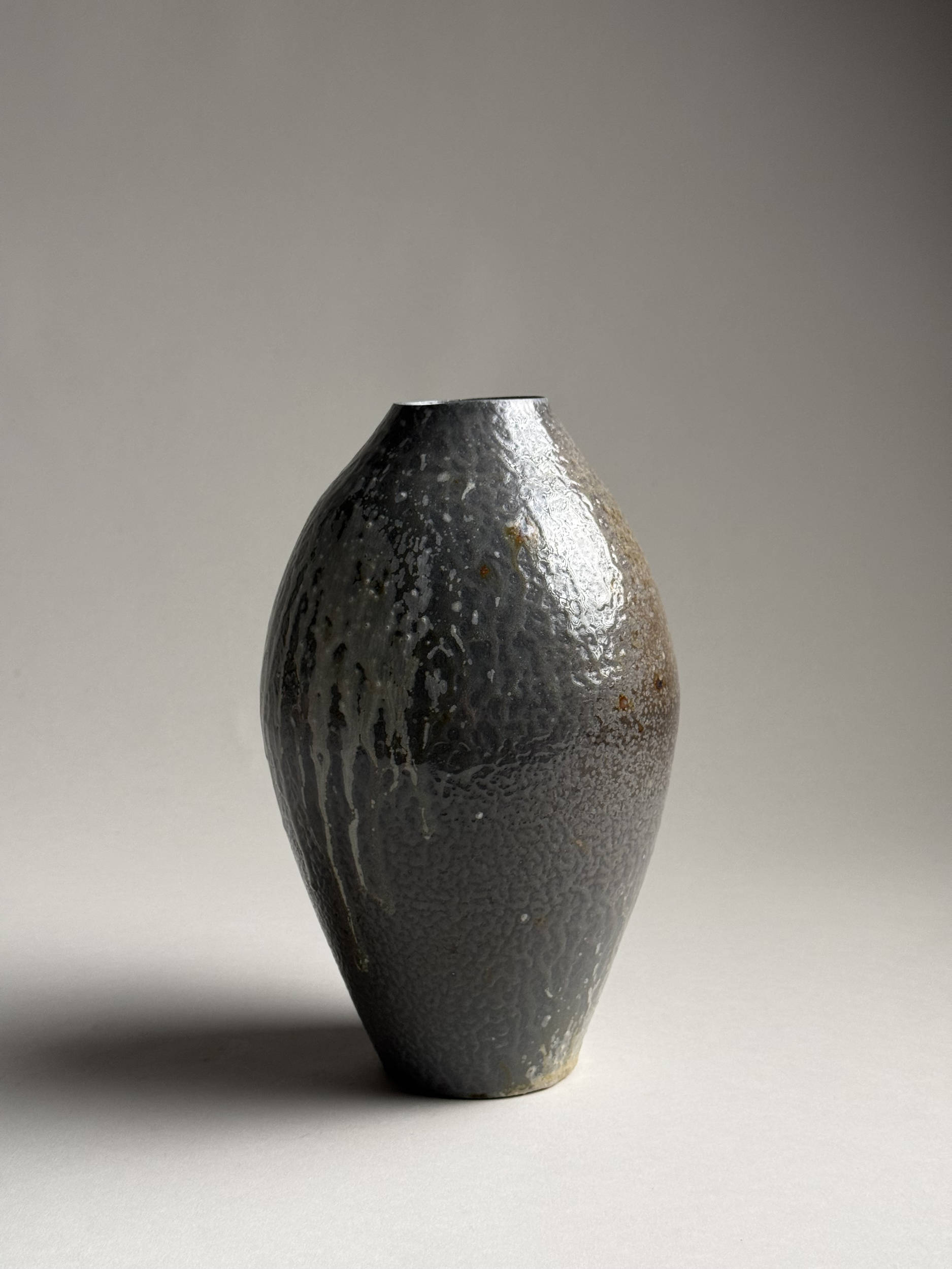 Kazegama Fired Porcelain Vessel 02