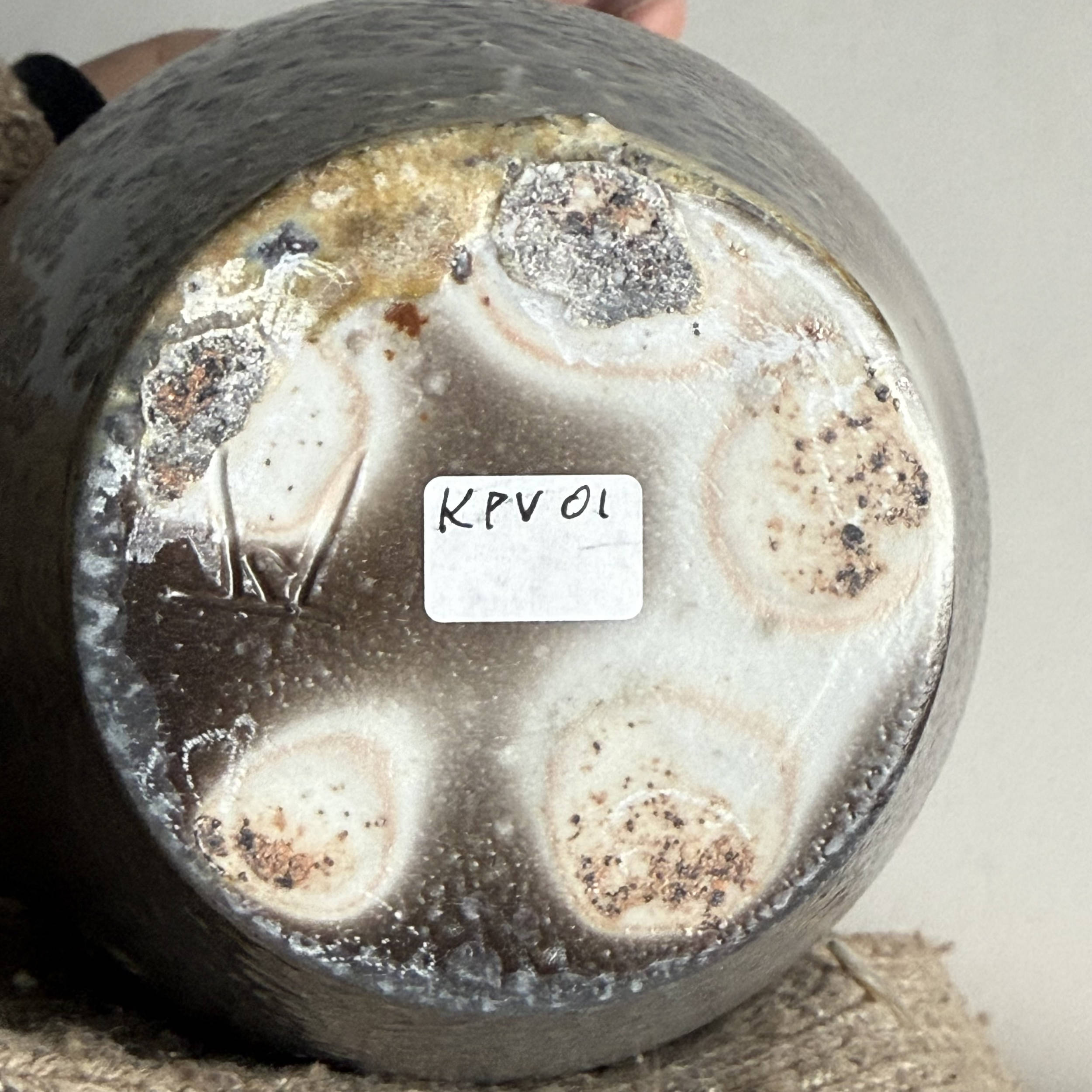 Kazegama Fired Porcelain Vessel 02
