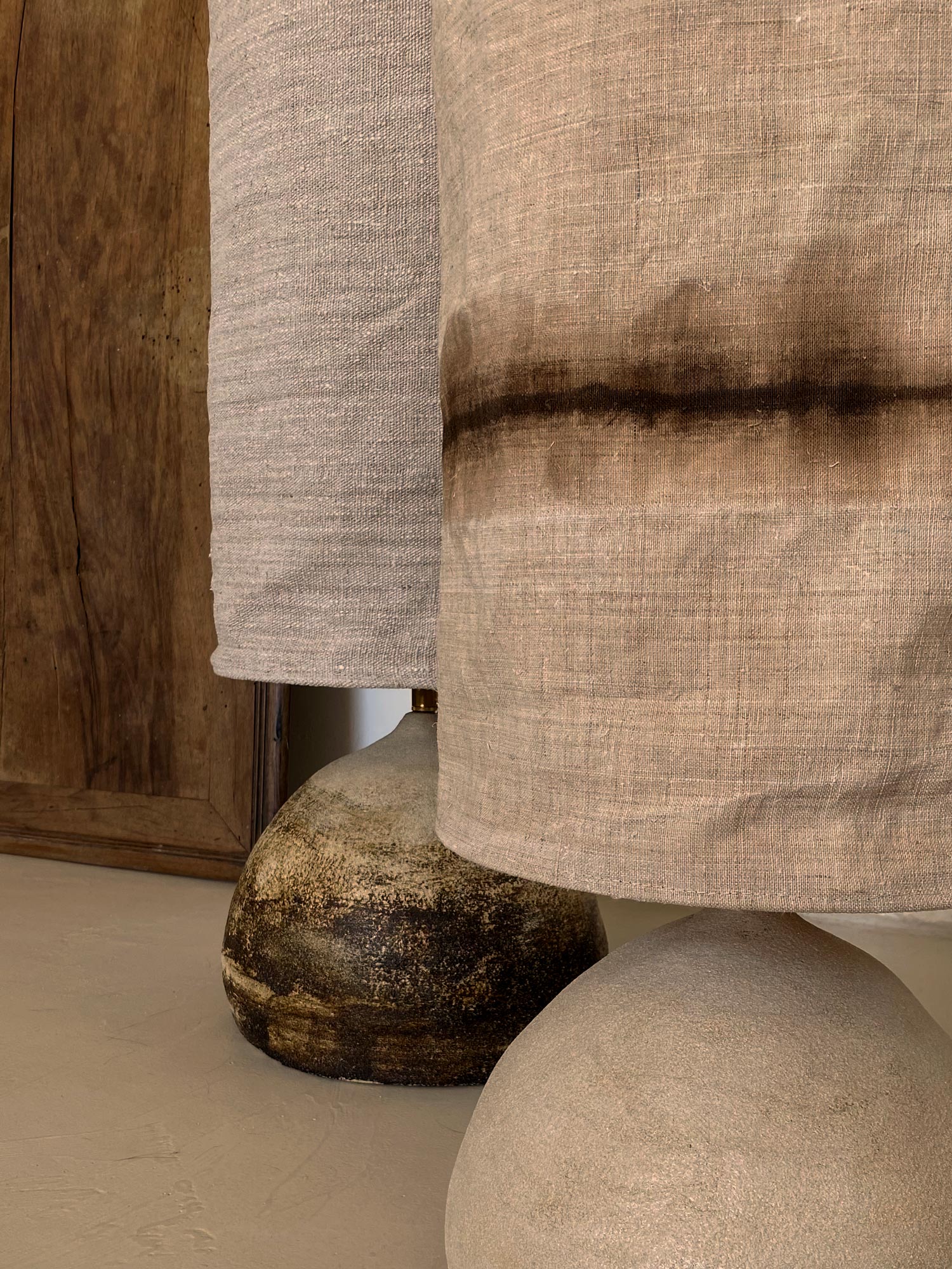 Large Beige Terraé Table Lamp