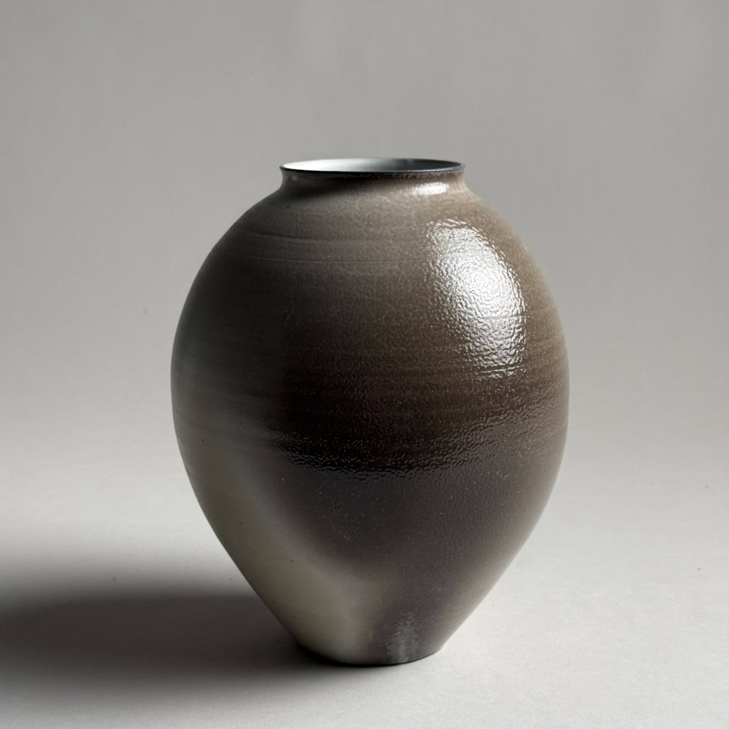 Kazegama Fired Porcelain Vessel 03