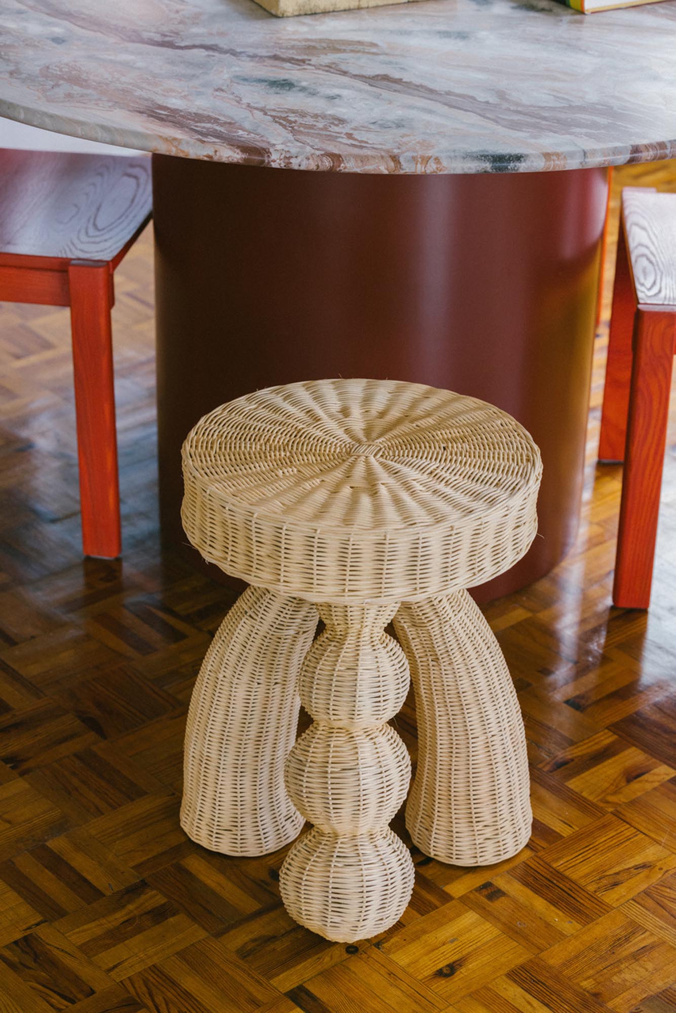 Pupa Side Table