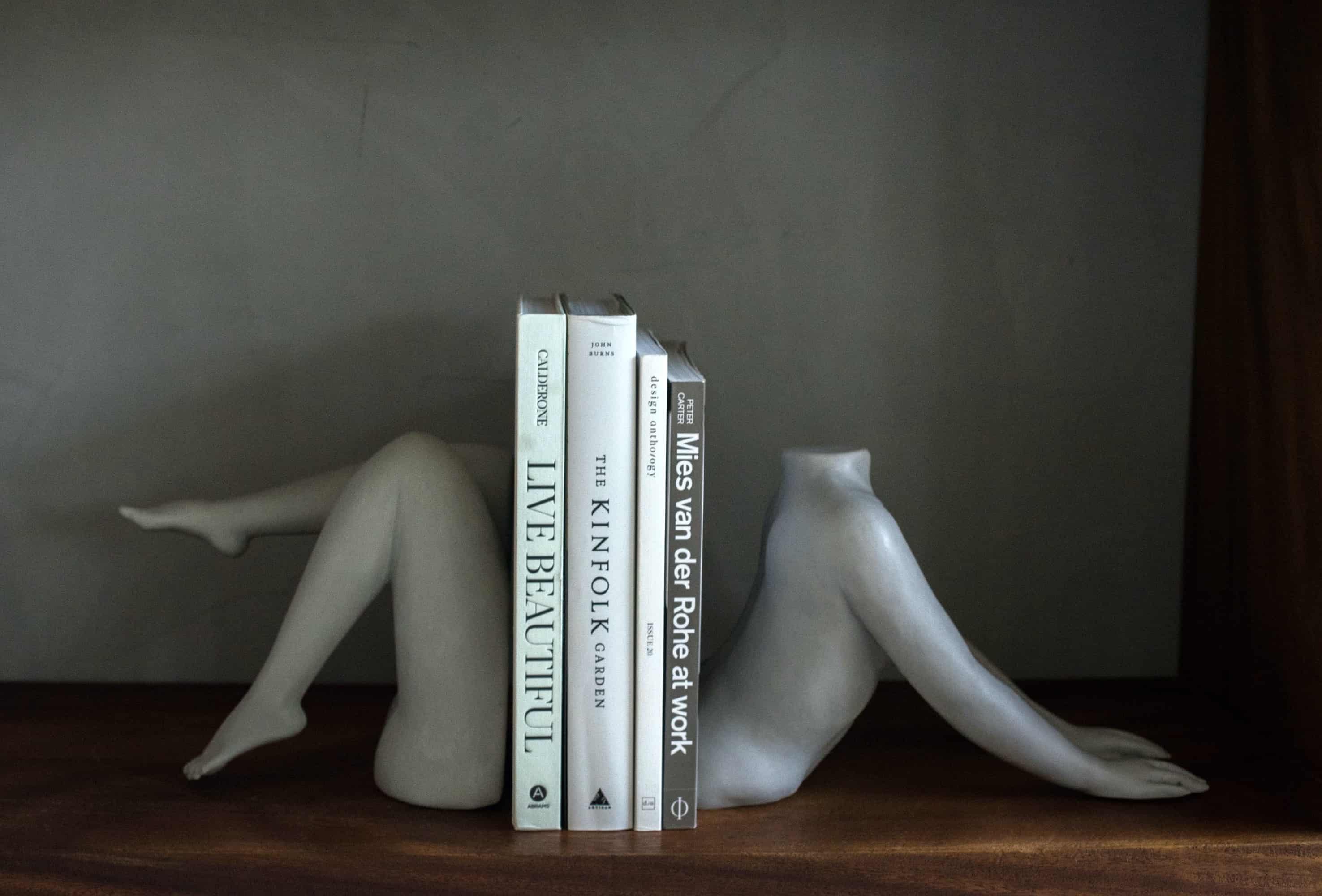 Small Il Corpo II Bookends