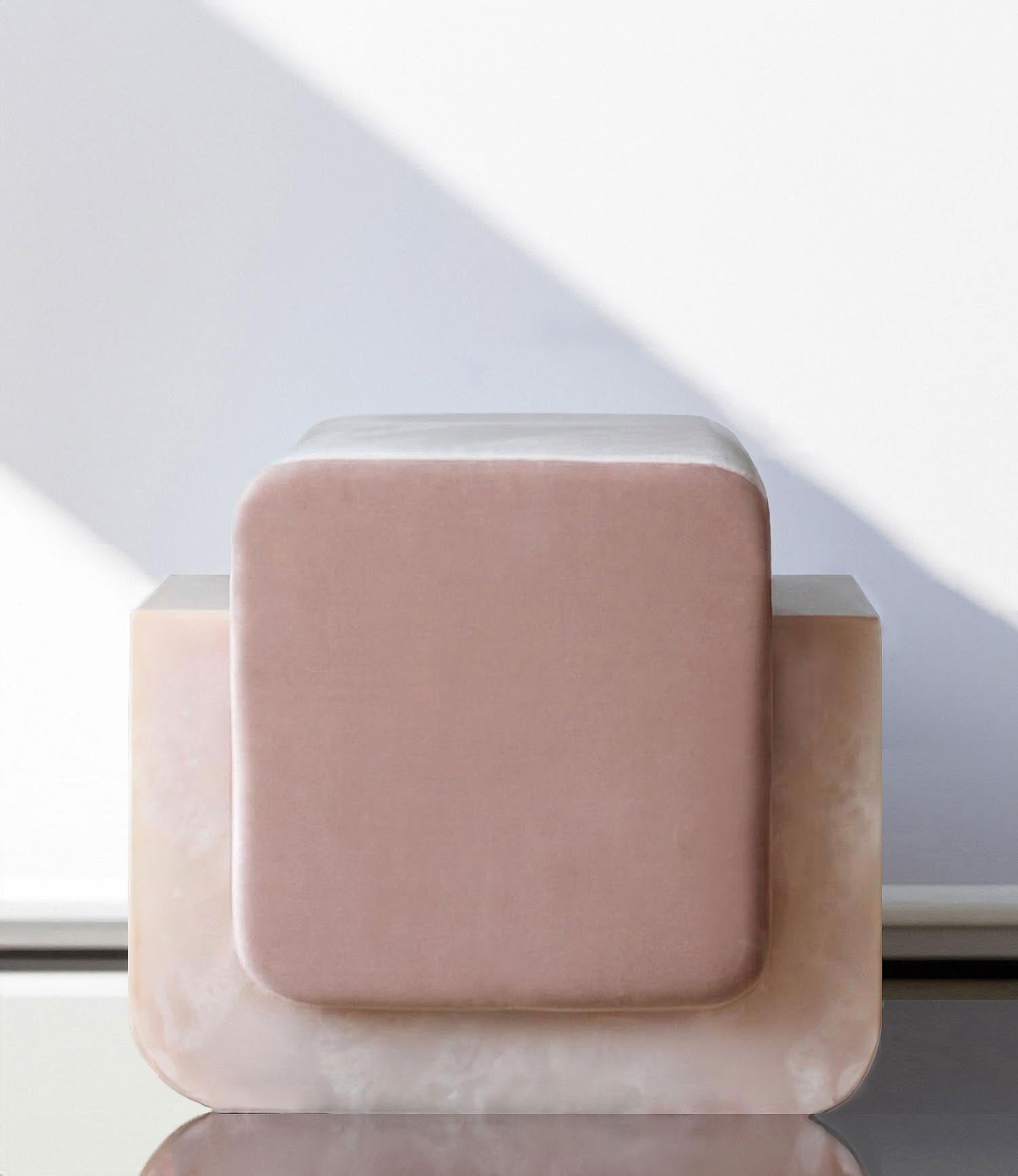 Oggi Onyx Stool