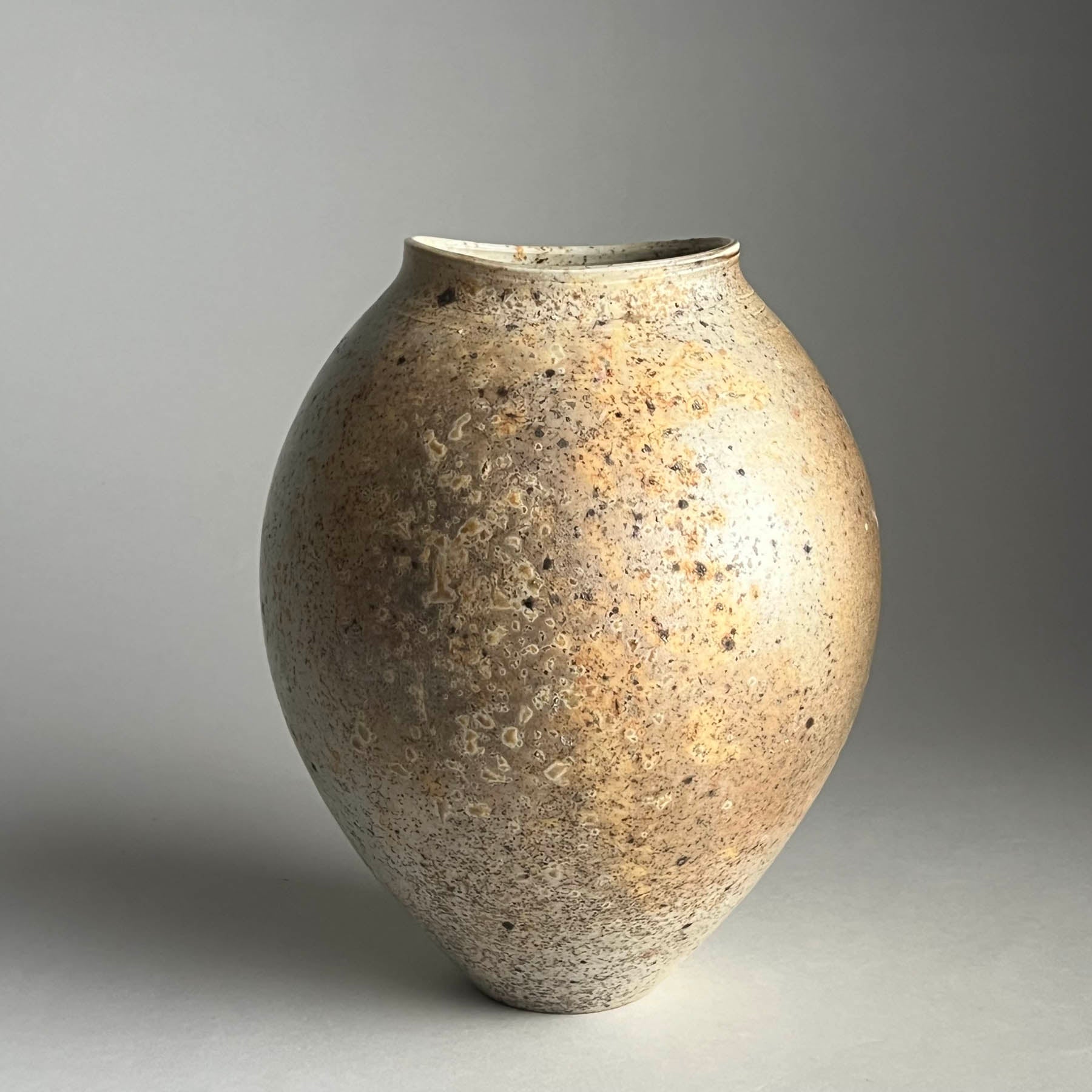 Wood-Fired Porcelain Vessel 01