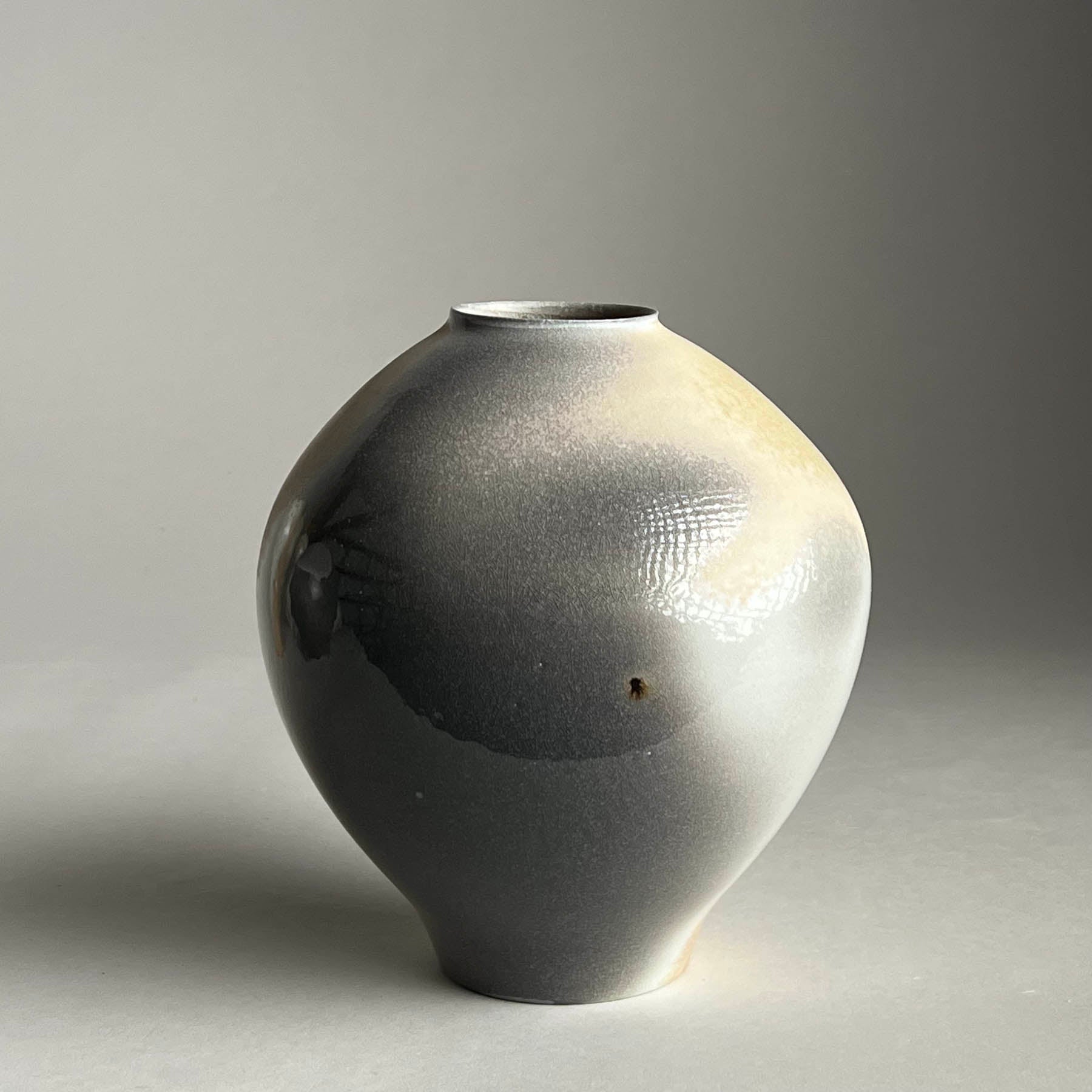Wood-Fired Porcelain Vessel 02