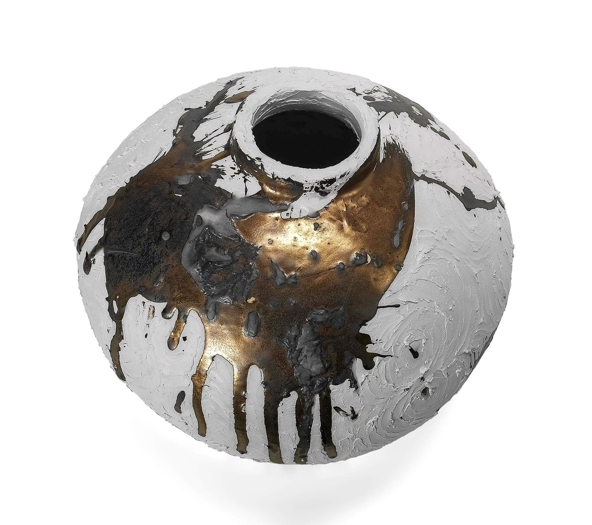 White & Gold Vessel 126