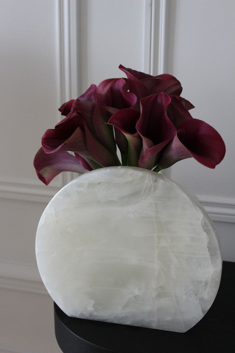 Clea White Onyx Vase