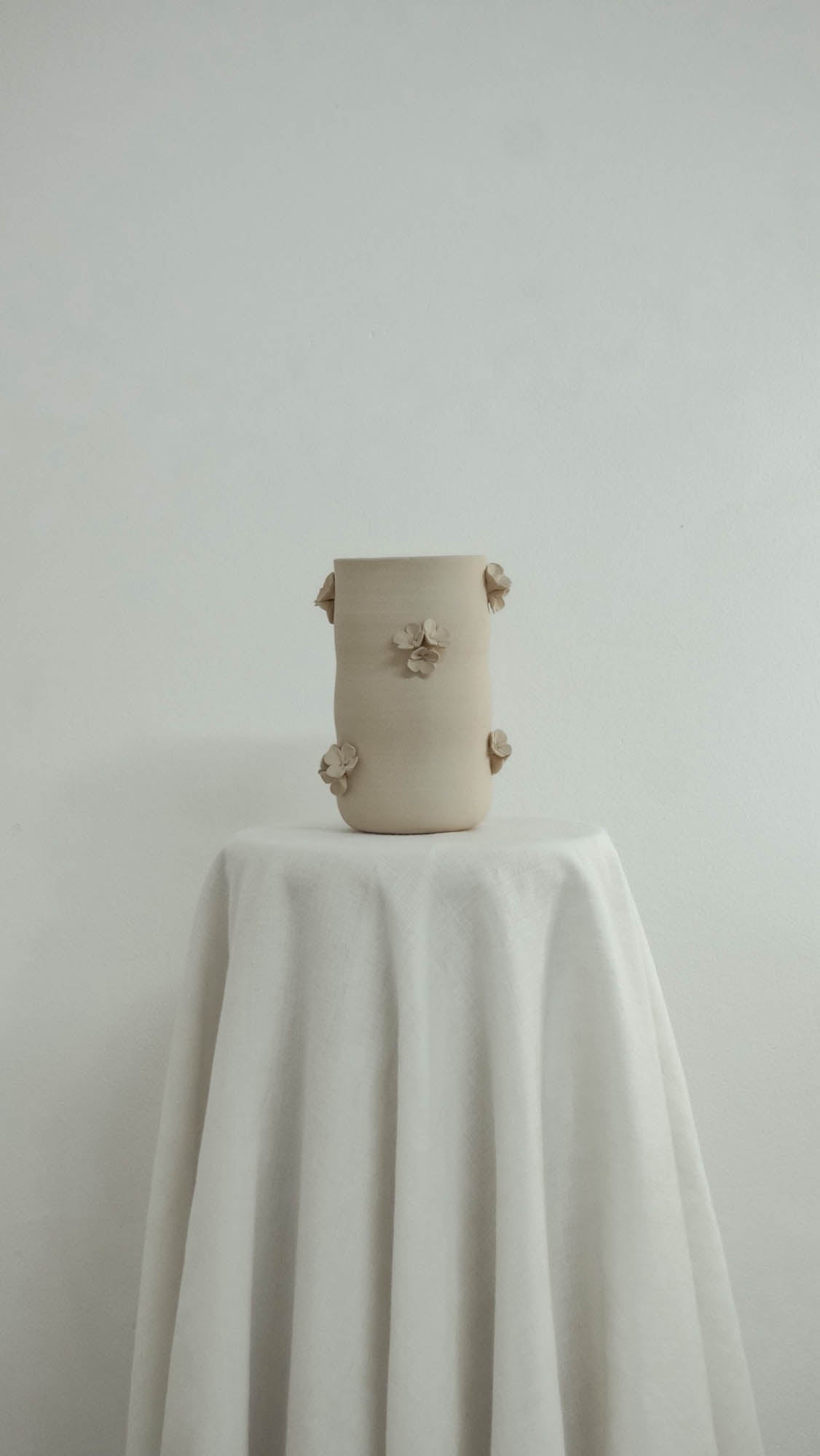 Scattered Applique Vase