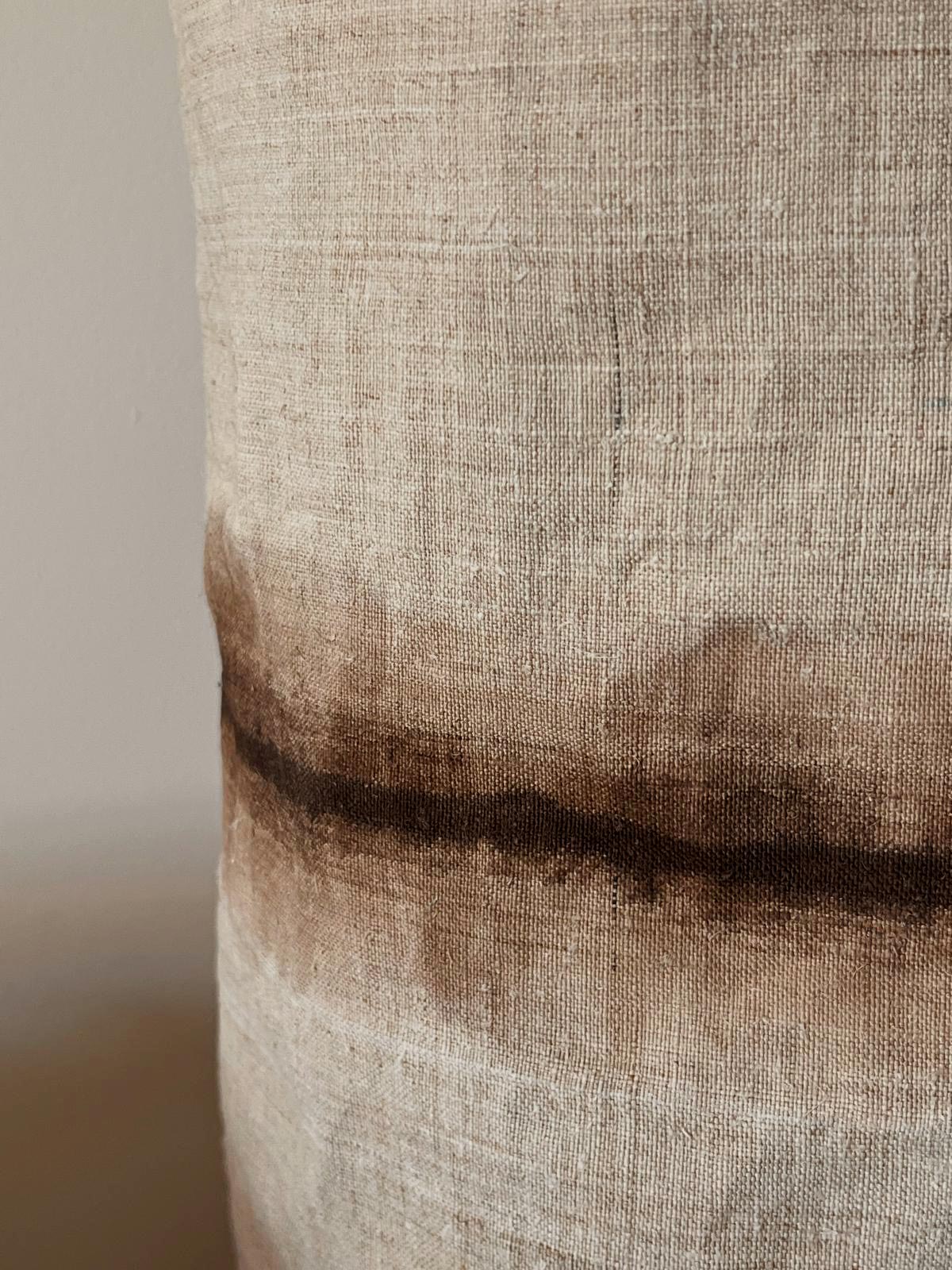 Large Beige Terraé Table Lamp