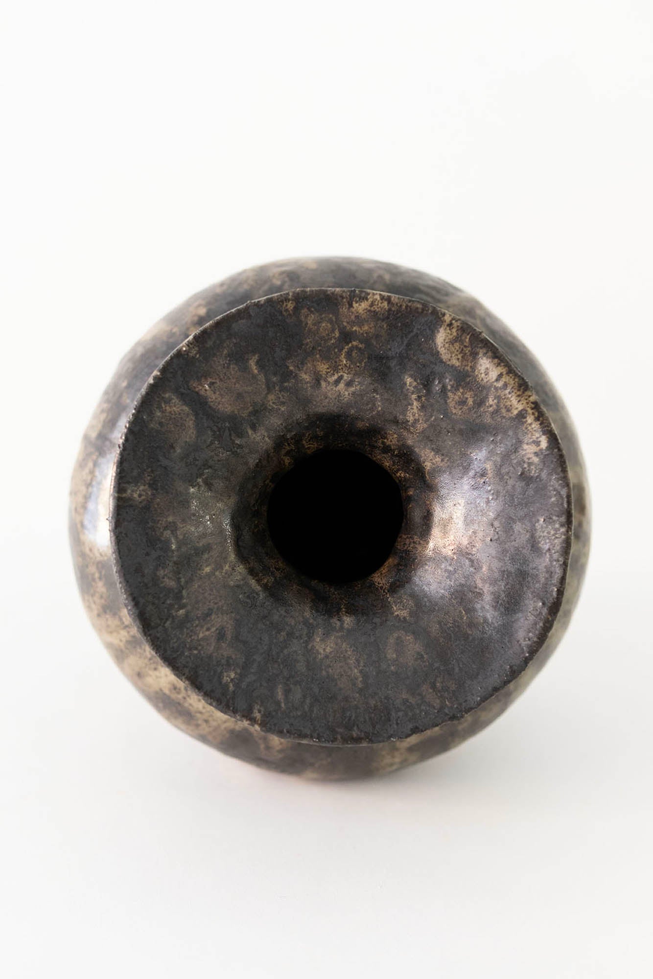 Isolated 11 - Obsidiana