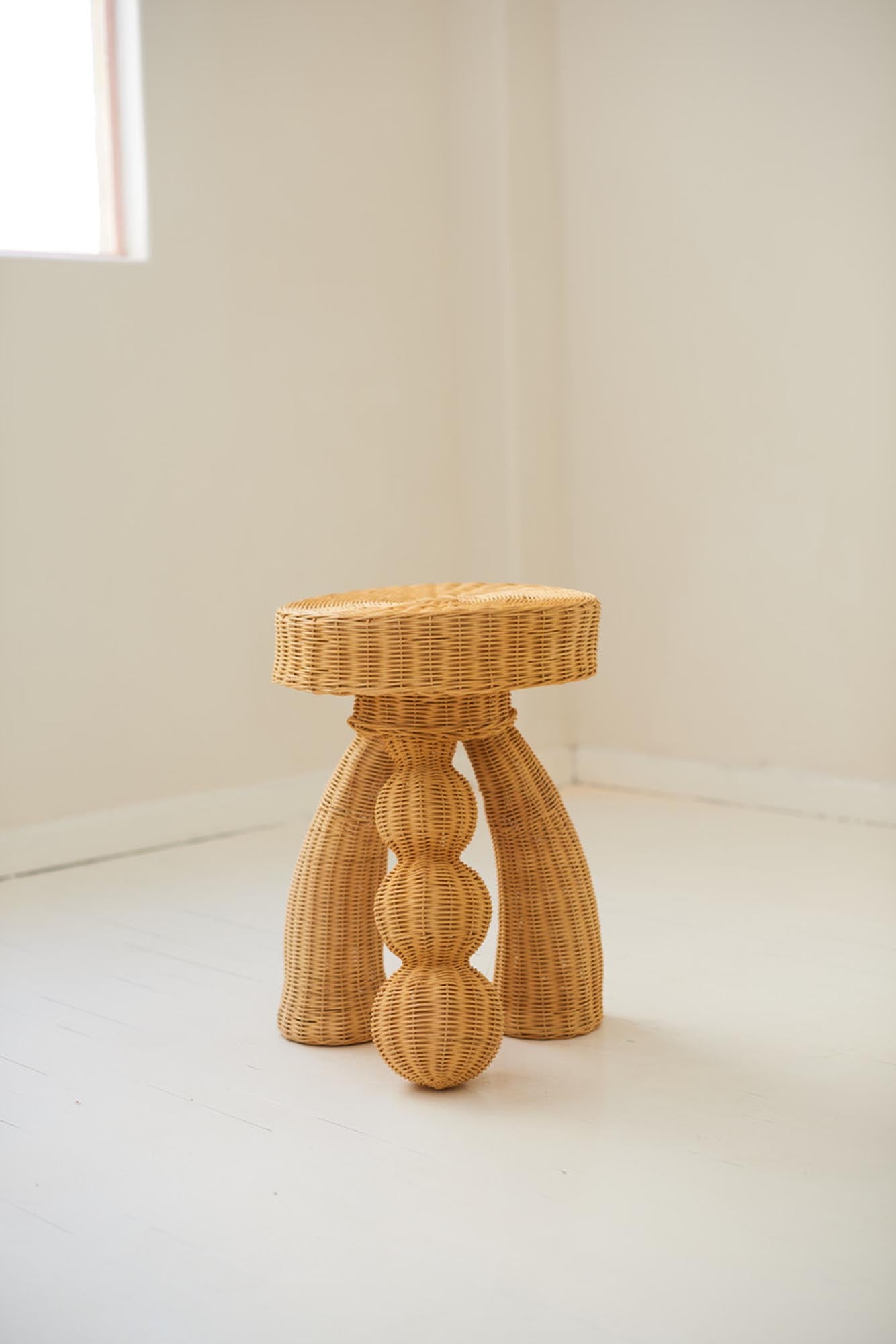 Pupa Side Table