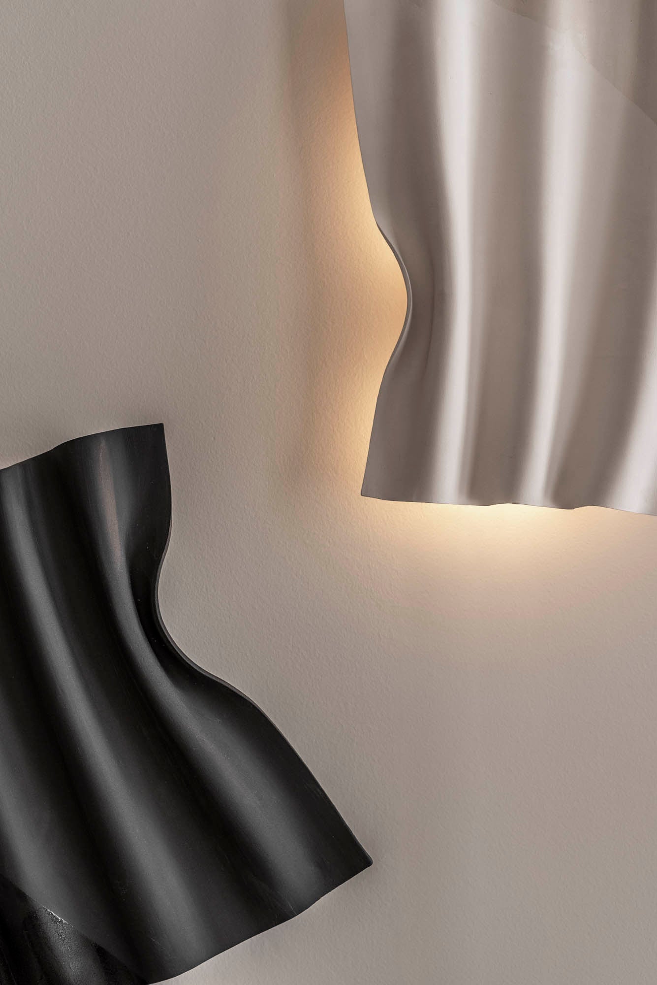 Drape Wall Lamp