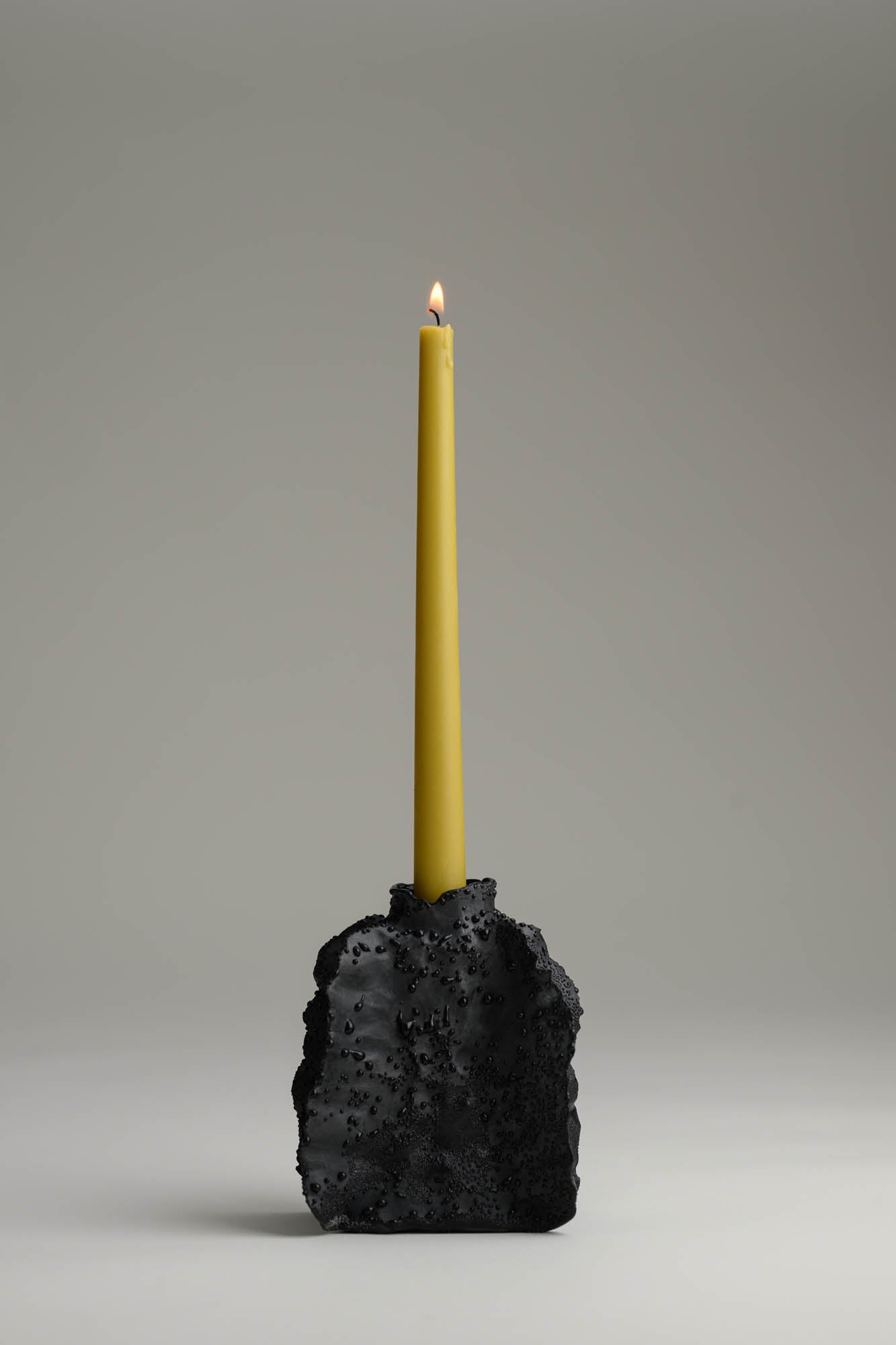 Sigarylis Candlestand