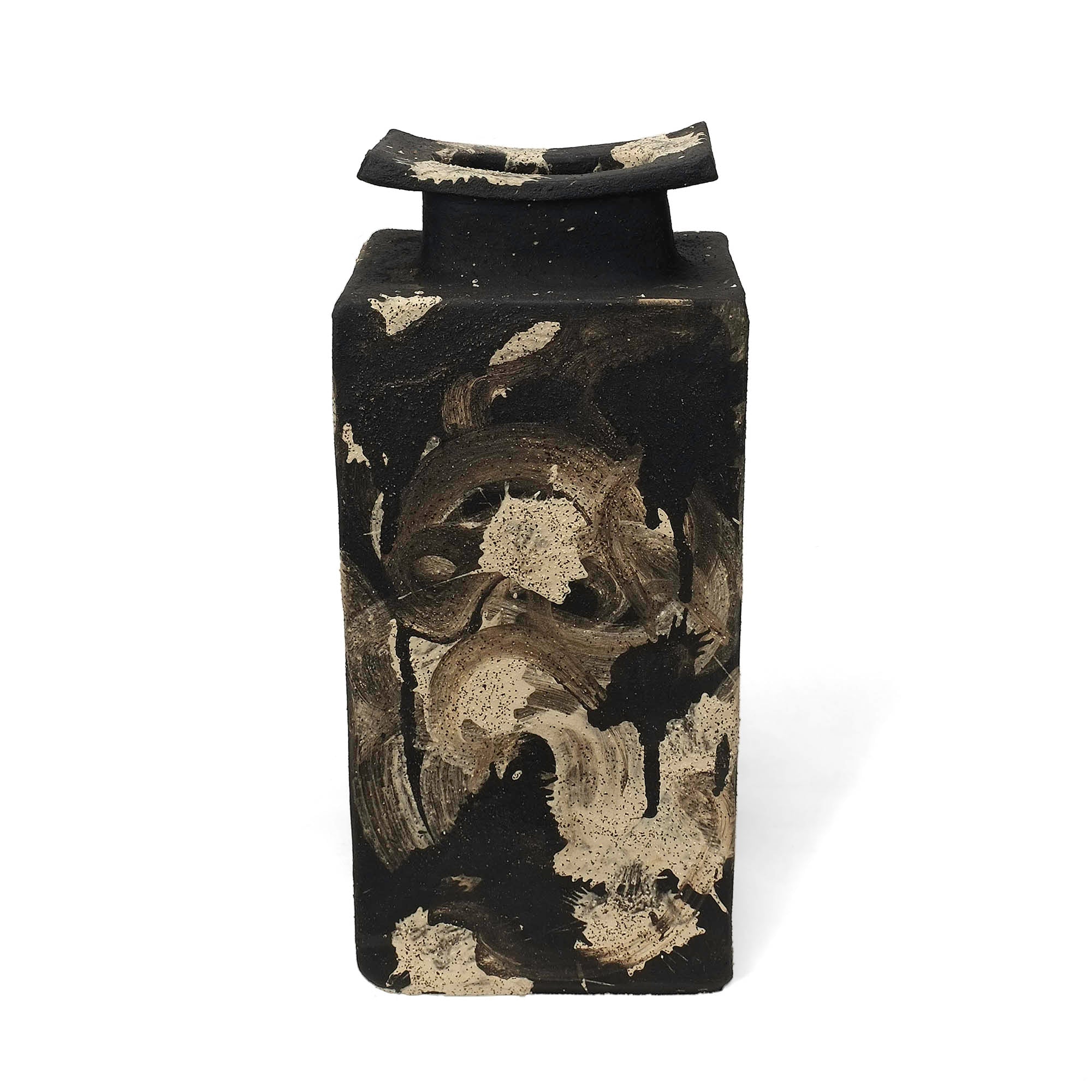 Gestural Earth Vessel 124