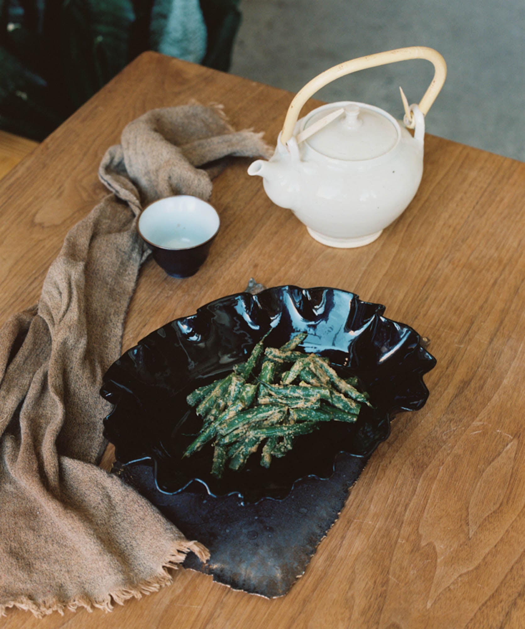 Ruffle Serving Bowl