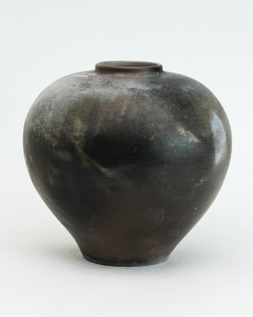 Saw Dust Fired Vase 049