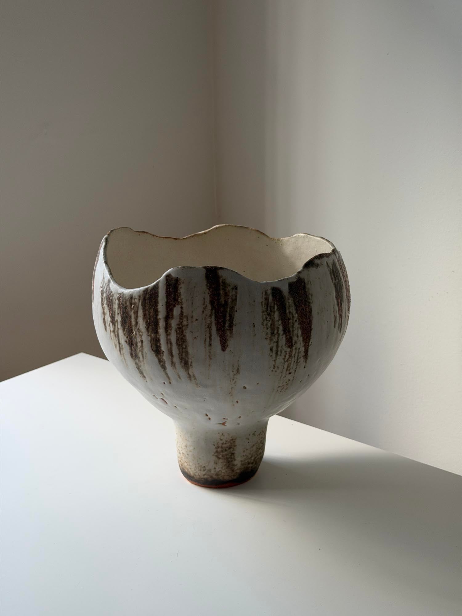 Sculptural Vase 01