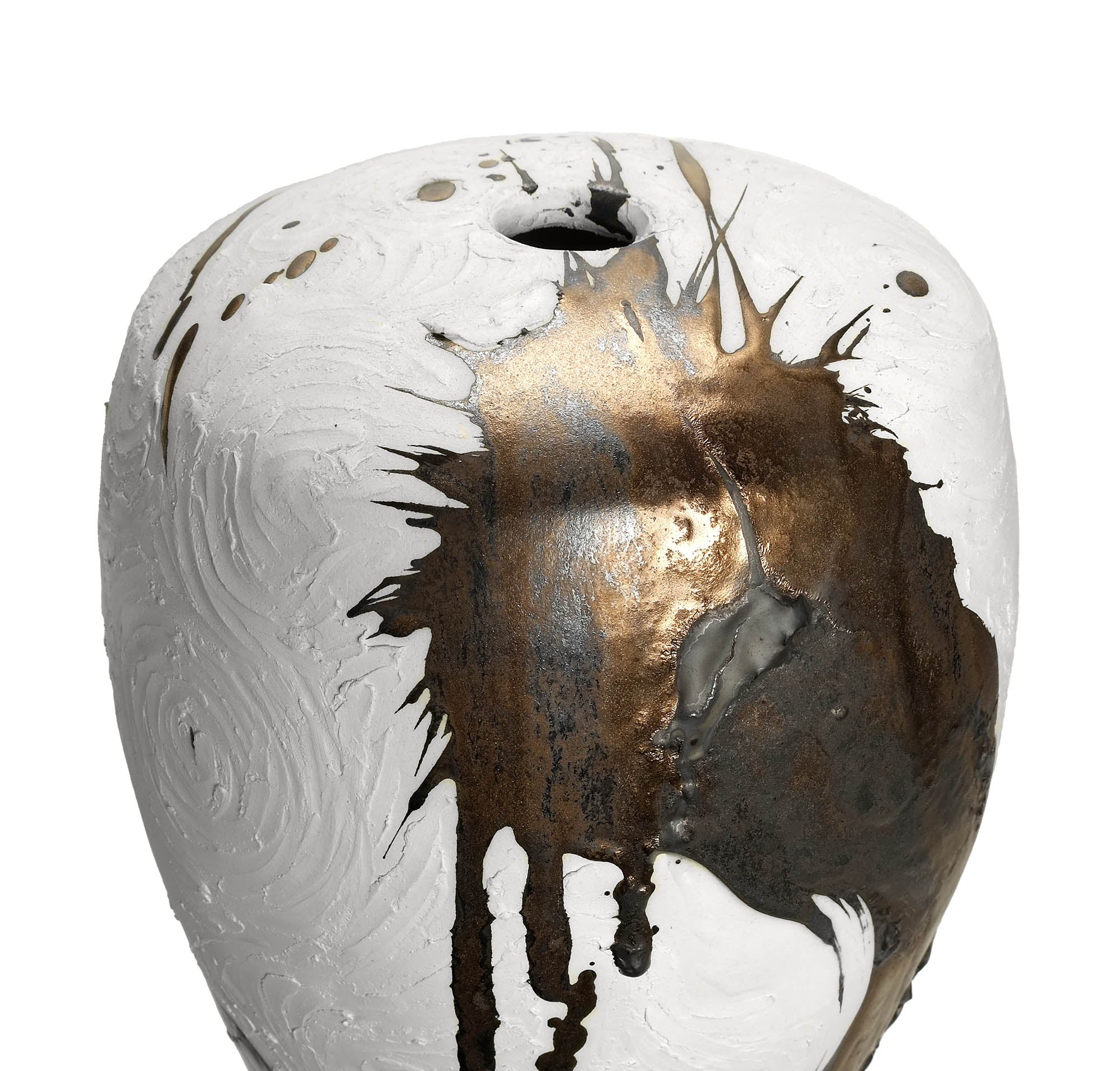 White & Gold Vessel 125
