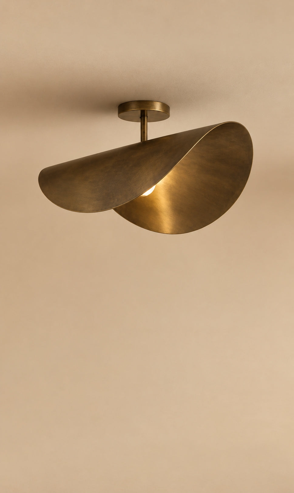 Moja Ceiling Flush Mount
